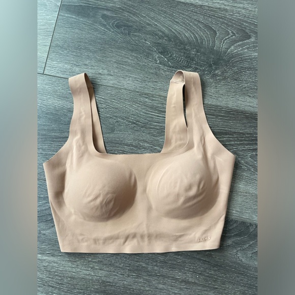 SKIMS Naked Wireless Scoop Longline Bra M - Picture 3 of 6